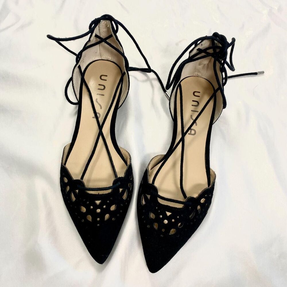 NEW Unisa Preppy Pointy Lace Up Black Faux Suede Ballerina Flats US 7